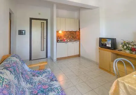 Lägenhetshotell Jet Agenzia Riviera Del Conero 3*